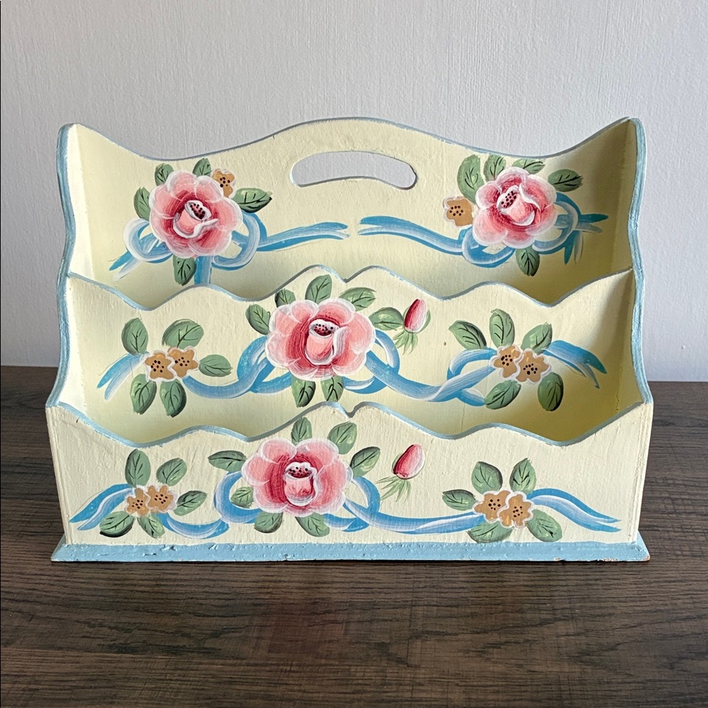 Vintage Floral Painted Organizer  🌸 Letter Holder 🌺 Caddy 🌷